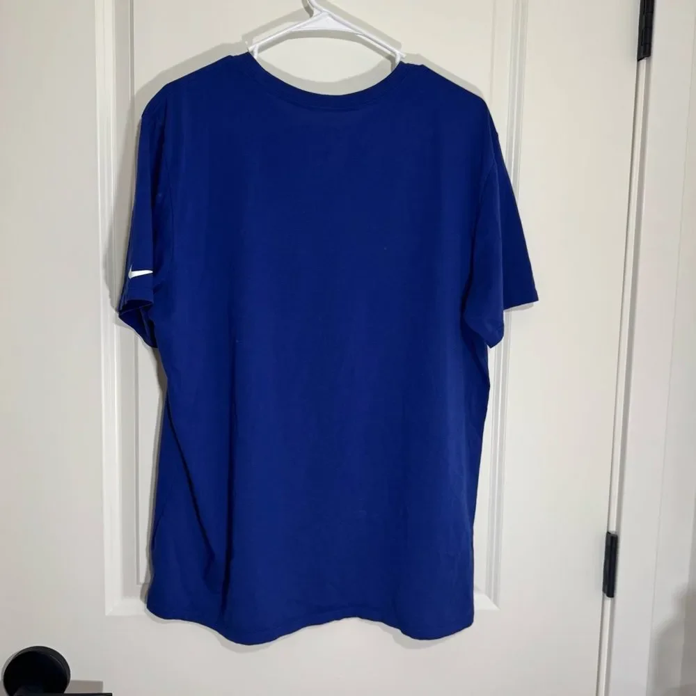 Nike Blue Graphic Athletic Short Sleeve T-Shirt